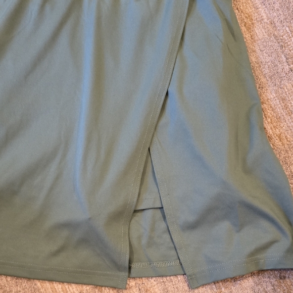 All In Motion Athletic Bundle - Picture 3 of 11